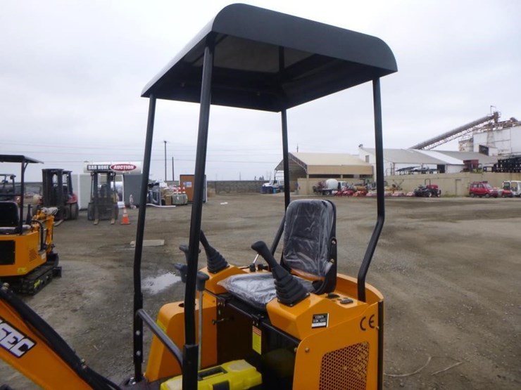 2025-vicsec-vc15-hydraulic-excavator-image-18