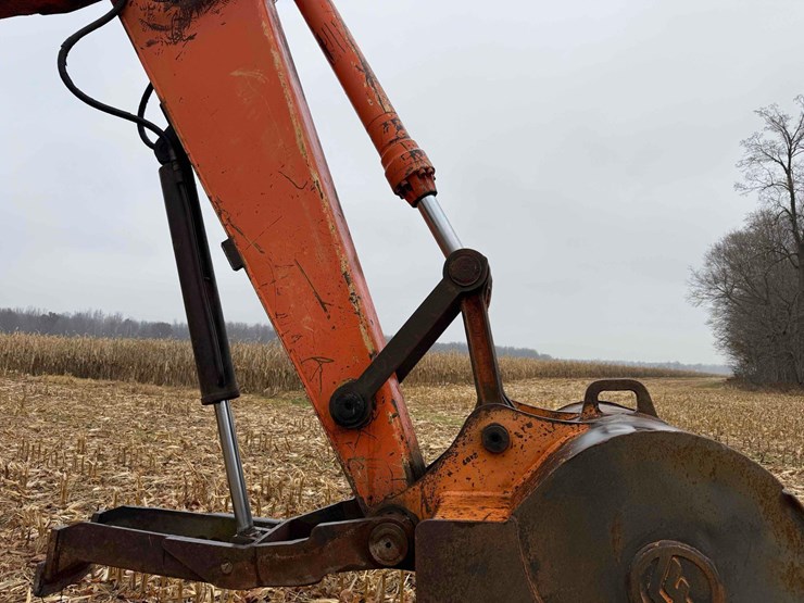 hitachi-ex200-lc-image-31