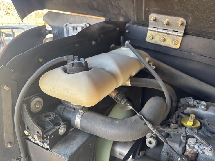 2015-jlg-450aj-image-34