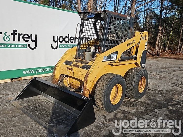 2003-caterpillar-246d-image-2