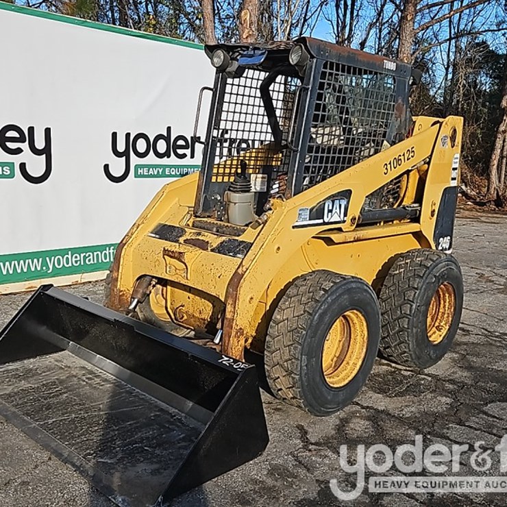 2003 CATERPILLAR 246D