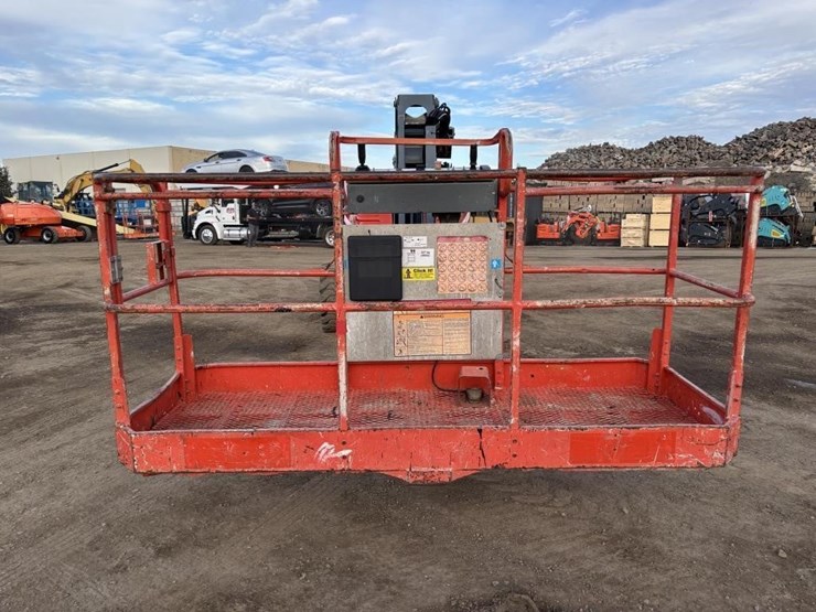 2012-skyjack-sj45t-image-6