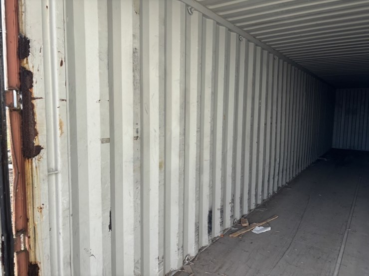 2005-tal-international-shipping-container-image-10