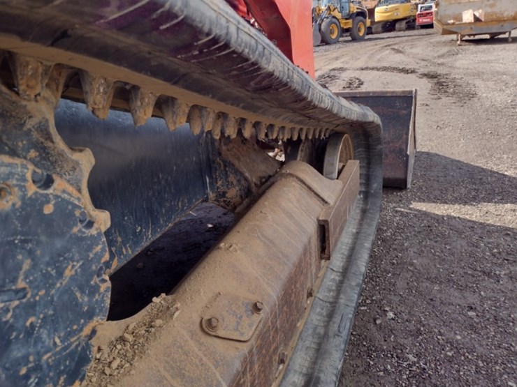 kubota-svl90-2-image-29