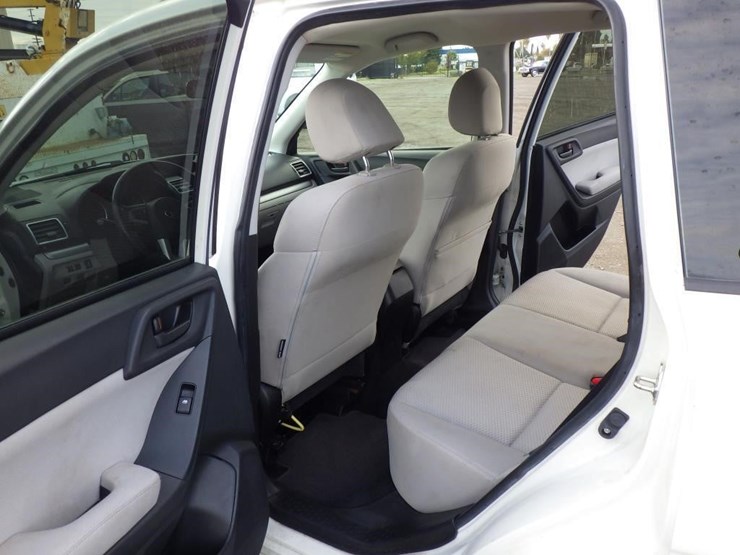 2017-subaru-forester-image-7