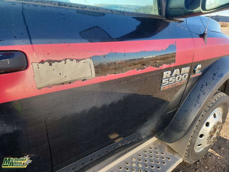 2014-ram-5500-slt-image-54