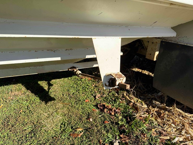 agri-trader-hopper-bottom-image-19