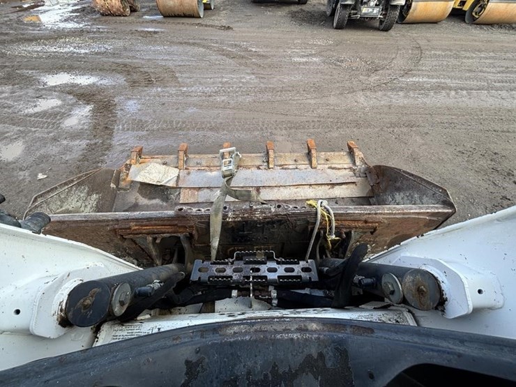 2016-bobcat-s510-image-24