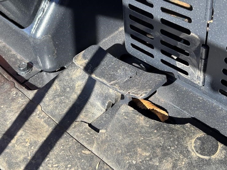 kubota-kx026-image-34