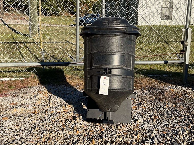 atv-seed-spreader,-no-motor-image-1