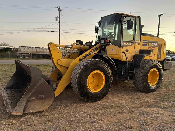 komatsu-wa270-image-1