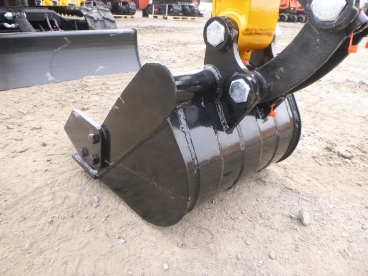 2025-vicsec-vc15-hydraulic-excavator-image-10