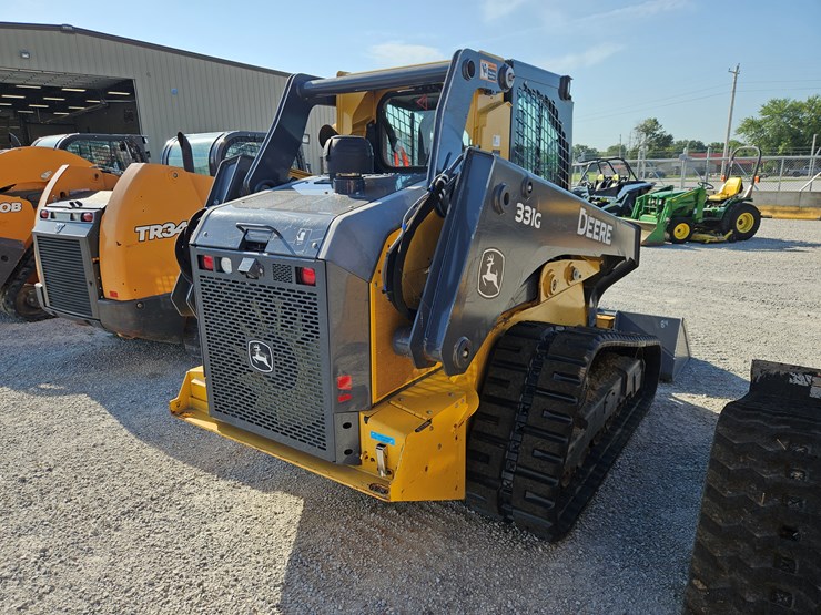 2018-deere-331g-image-19