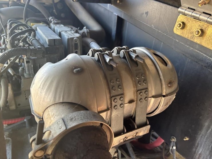 2015-jlg-450aj-image-42