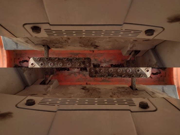 16-jlg-1255-image-11