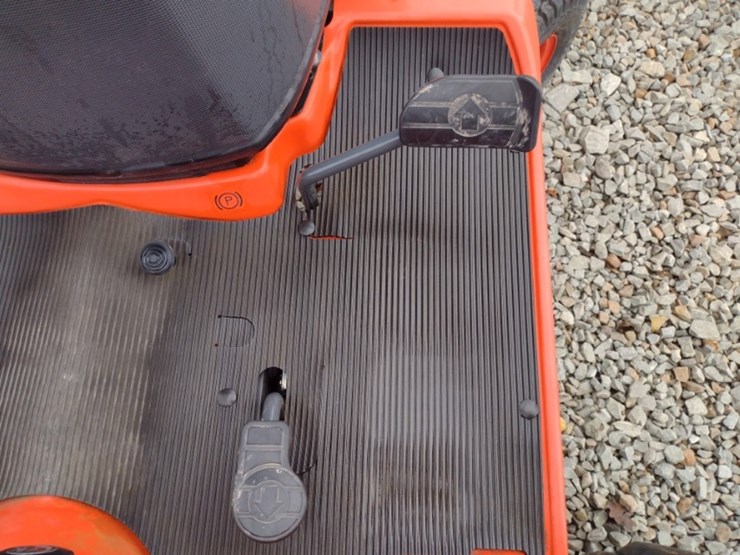 kubota-bx1880-image-8