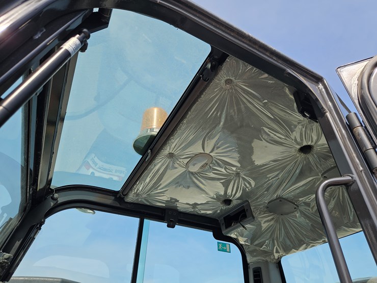 2016-bobcat-e63-image-8