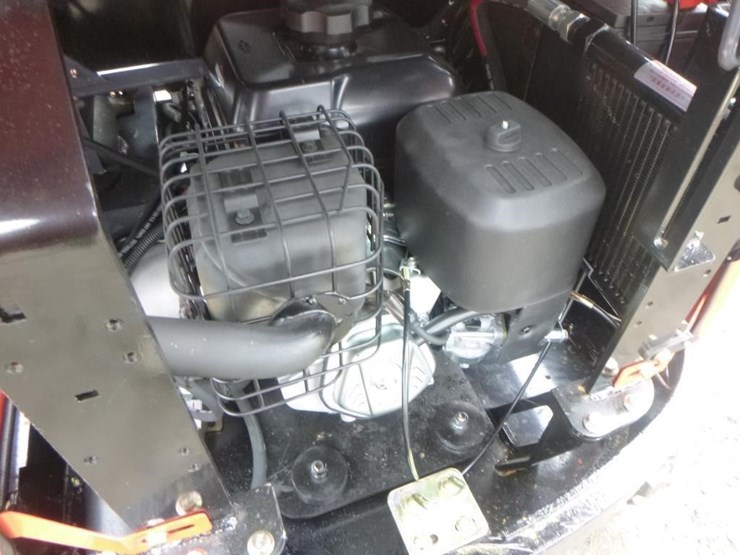 2025-tpm-18bs-hydraulic-excavator-image-25