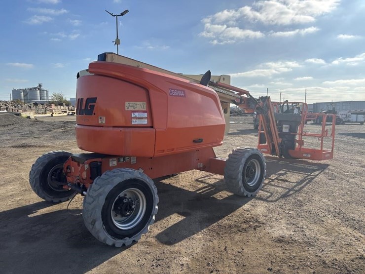 2015-jlg-450aj-image-3