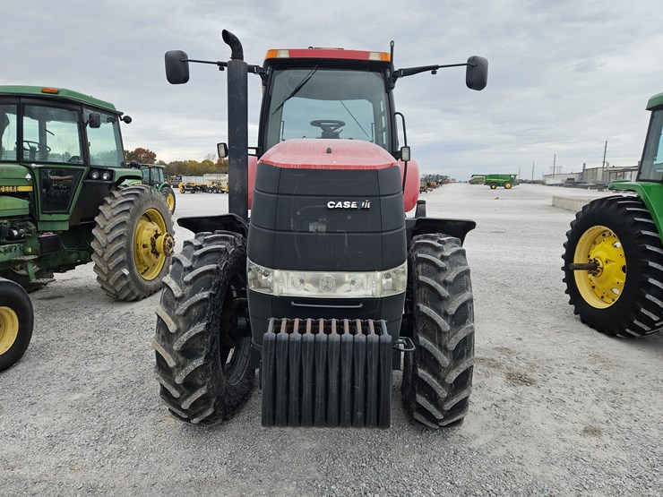2009-case-ih-magnum-210-image-2