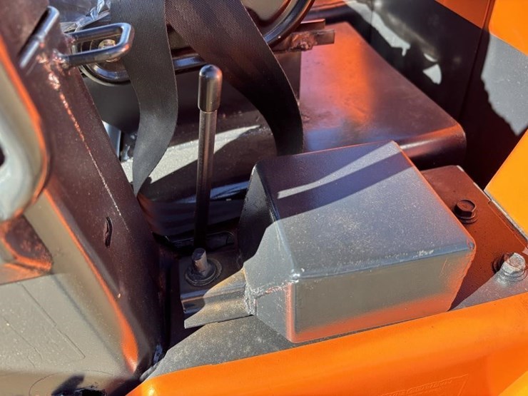 kubota-kx026-image-33