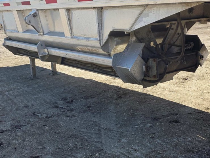 2003-travis-]-image-22