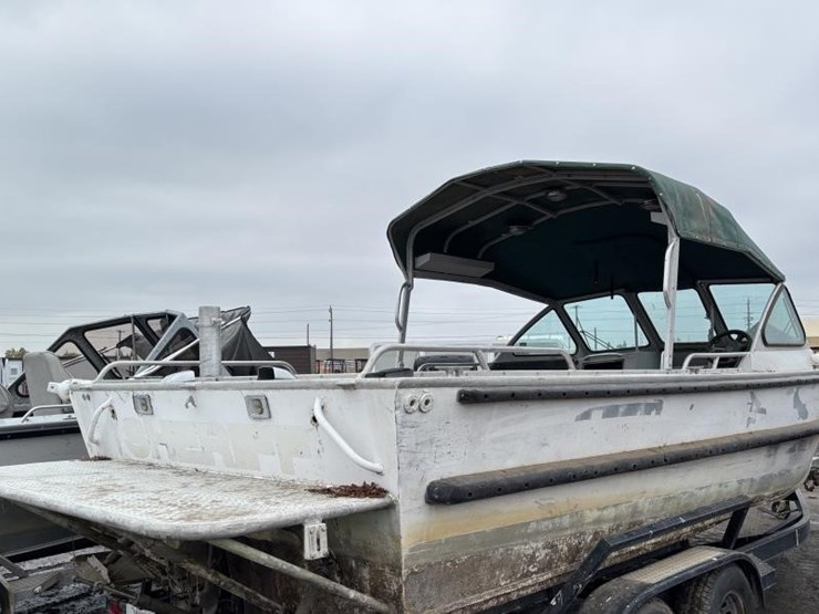 2000-unknown-trailer-image-3