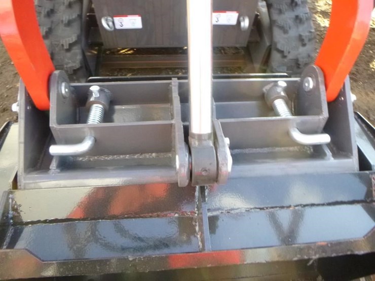 2025-agt-ysrt14-skid-steer-track-loader-image-9