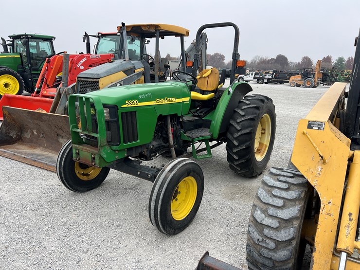 2002-john-deere-5320-image-19