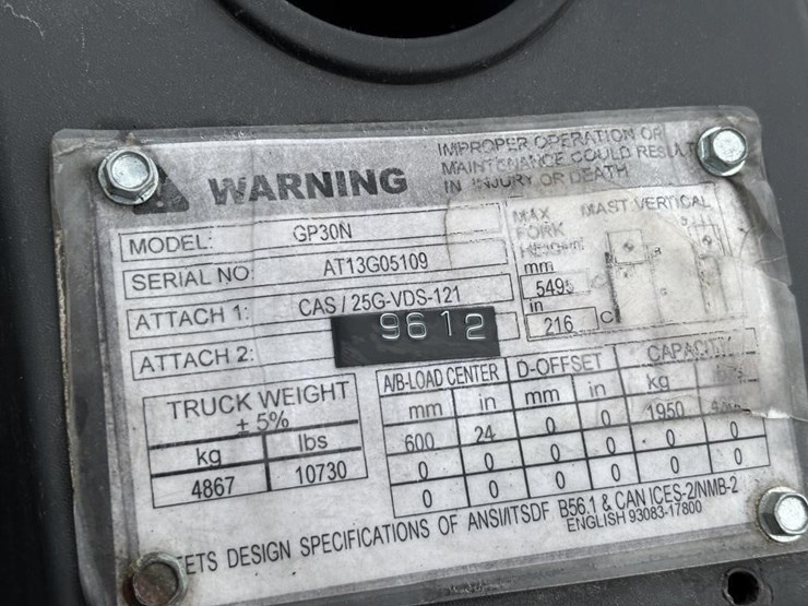 2021-caterpillar-gp30n-image-41