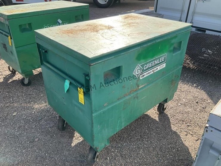 steel-job-box-w/-cable-puller-image-1