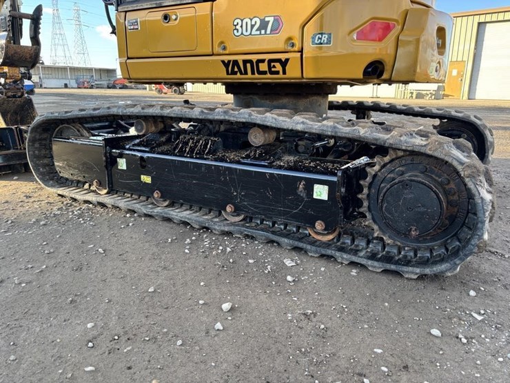 2021-caterpillar-302.7cr-image-24