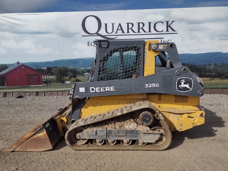 deere-325g-image-1