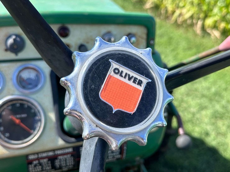 1950-oliver-1950-image-51