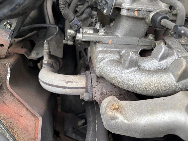 2011-toyota-8fgcu30-image-34