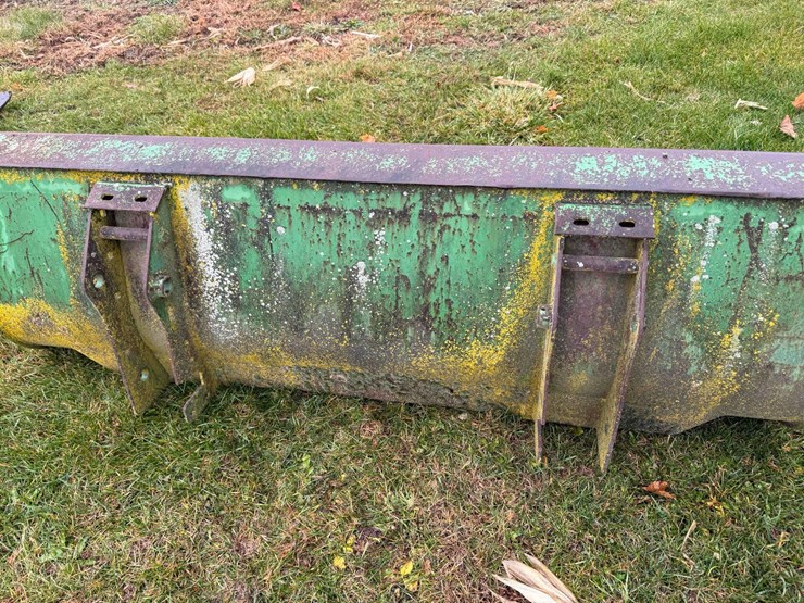 john-deere-bucket-image-5