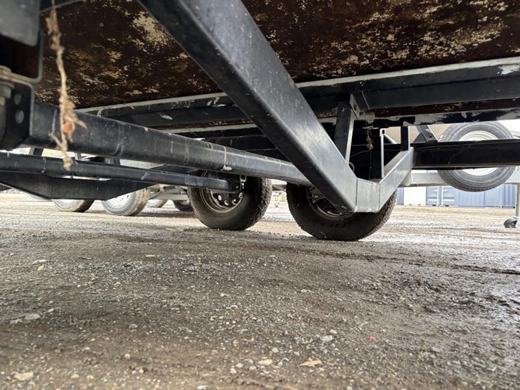 2000-unknown-trailer-image-43