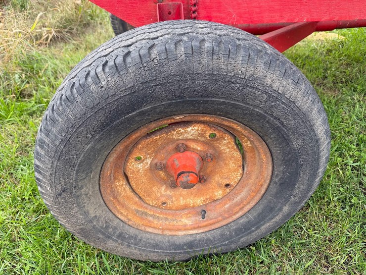 j&m-gravity-wagon-image-8