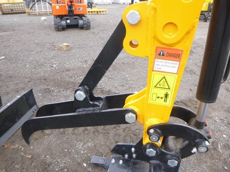 2025-vicsec-vc12-hydraulic-excavator-image-12