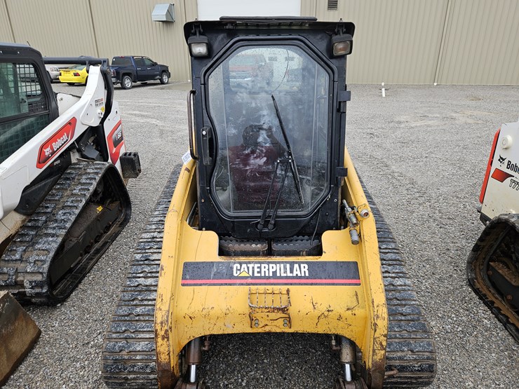 2004-caterpillar-277b-image-4