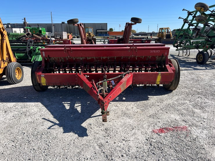 case-ih-5100-image-2