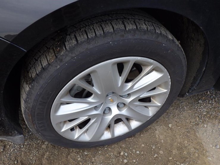 2018-chevrolet-impala-sedan-image-13