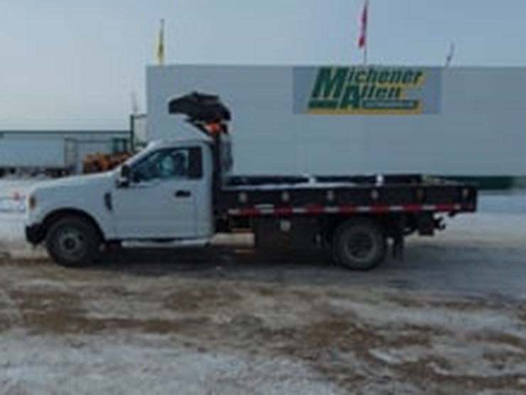 2018-ford-f350-image-4