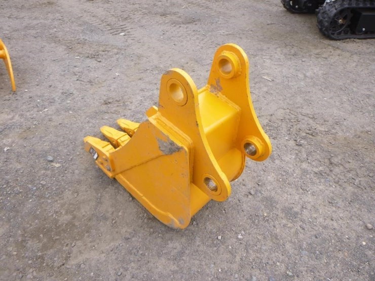 caterpillar-305-image-4