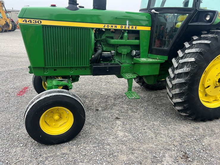 1974-john-deere-4430-image-18