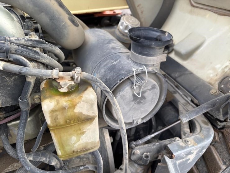 2013-jlg-g5-18a-image-46