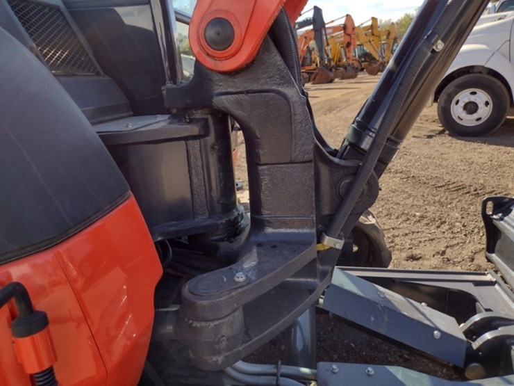 kubota-kx080-4s2-image-24
