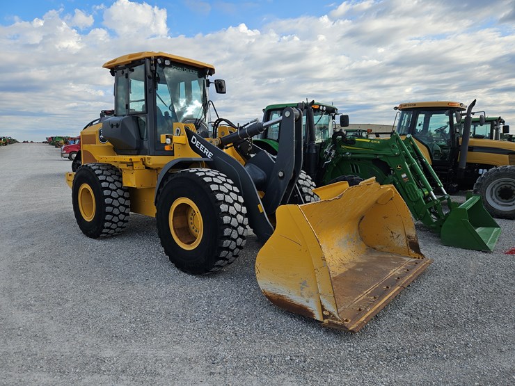 deere-524p-image-1