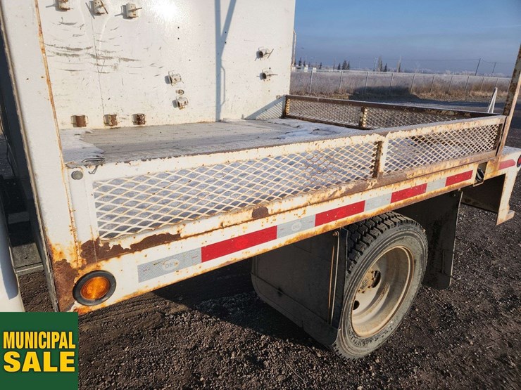 2016-ford-f450-image-35