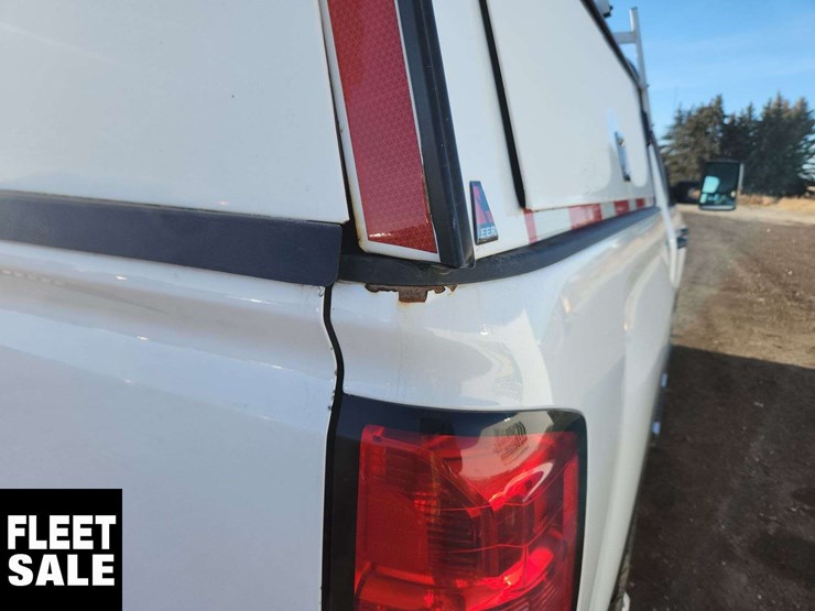 2018-gmc-sierra-2500hd-image-37